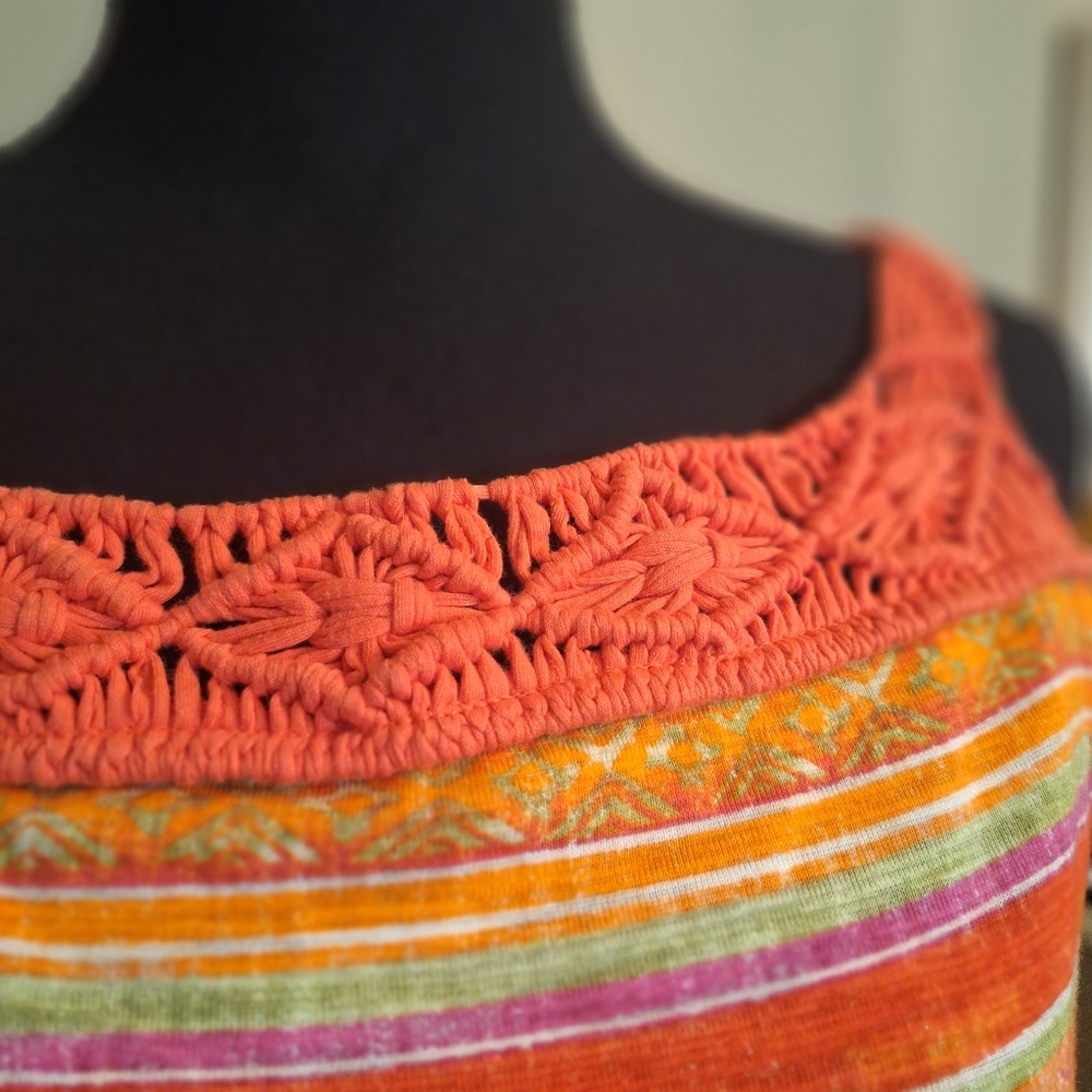Lauren Ralph Lauren tank crocheted neckline size medium